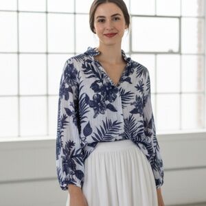 Félicité Blue and White Floral 100% Gauzy Cotton Blouse Balloon Sleeves Small